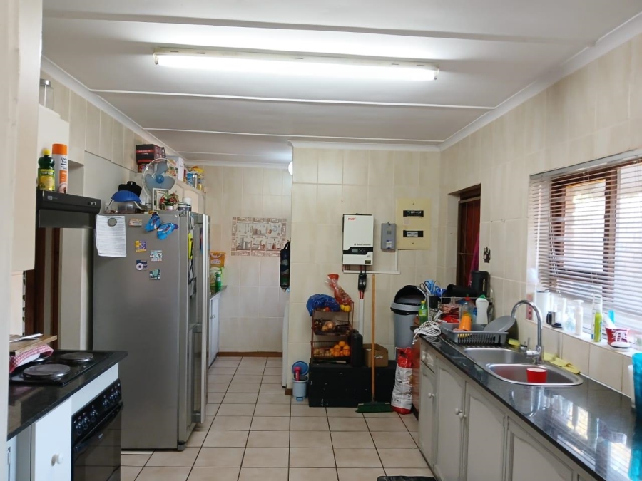 4 Bedroom Property for Sale in Hartenbos Central Western Cape